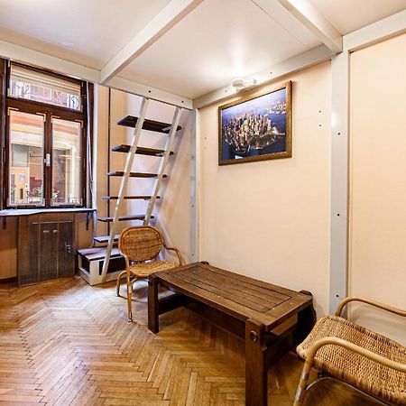 Oktogon Beautiful Relaxing Apartment Budapest Bagian luar foto