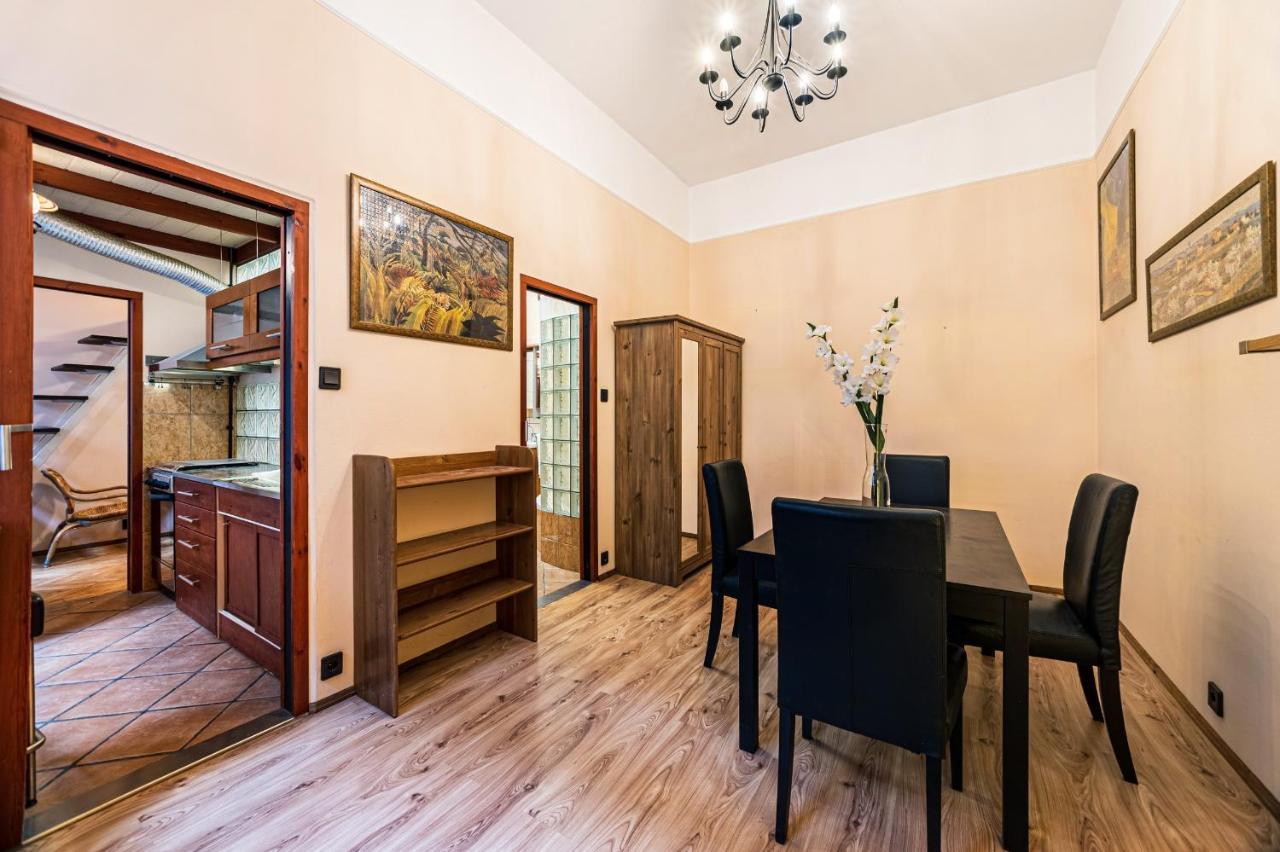 Oktogon Beautiful Relaxing Apartment Budapest Bagian luar foto