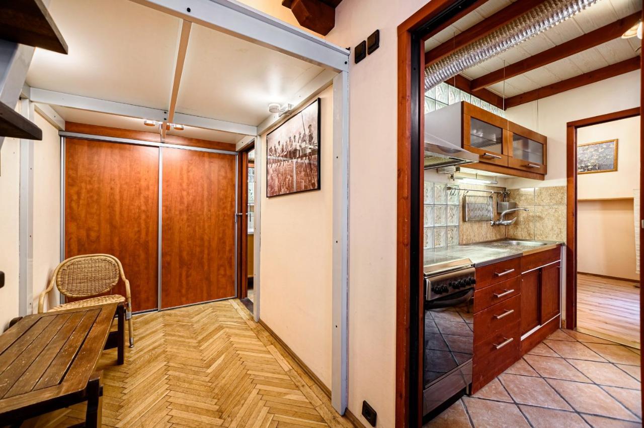 Oktogon Beautiful Relaxing Apartment Budapest Bagian luar foto