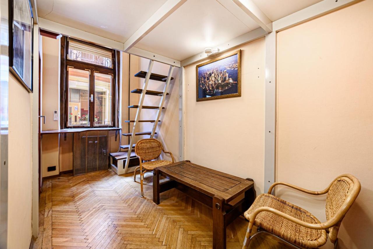Oktogon Beautiful Relaxing Apartment Budapest Bagian luar foto
